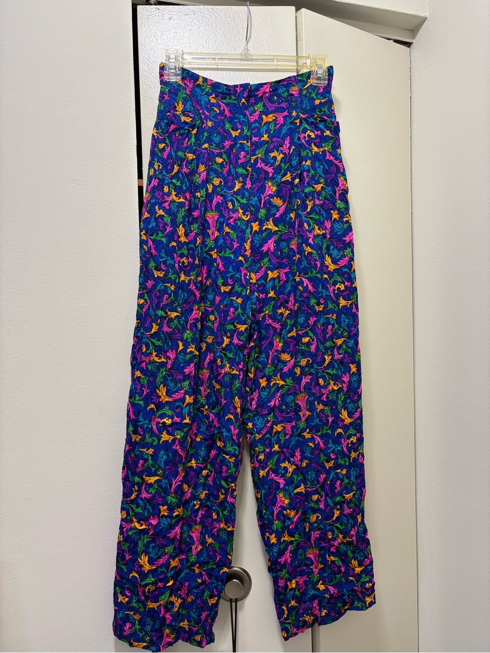 Vintage 80s Flora Kung 100% Silk Floral Print Pants